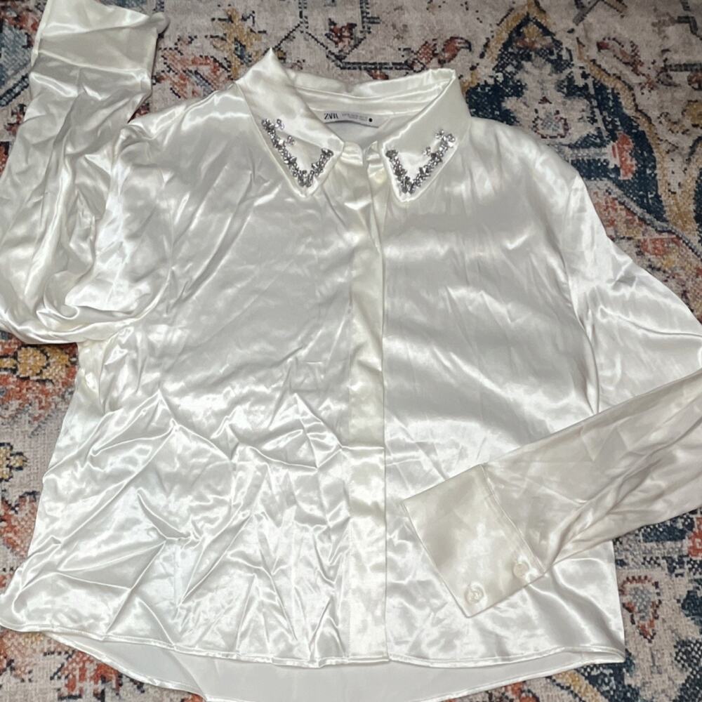 Zara White Satin Jewel Collar Button Down Blouse Size XL Rhinestone